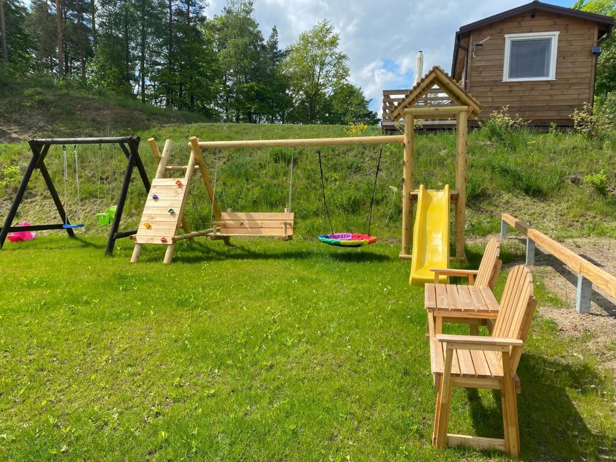 Miedzy Wodami - Domki Na Mazurach Mikołajki Eksteriør bilde
